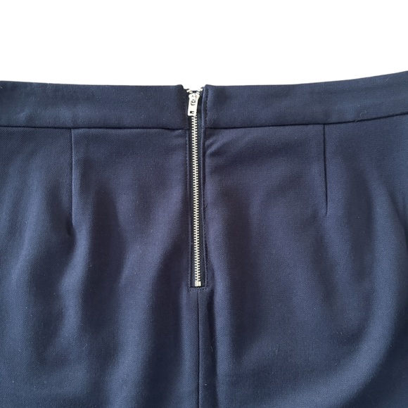 Gap Navy Heavy Knit Skirt with Front Zippers 10 - Picture 4 of 8